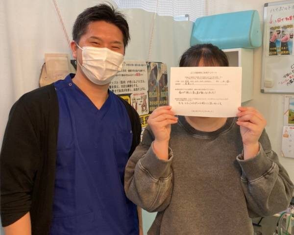 【症例紹介】寝違えたような首の痛みで相談された20代女性|ハイボルト施術2回の経過